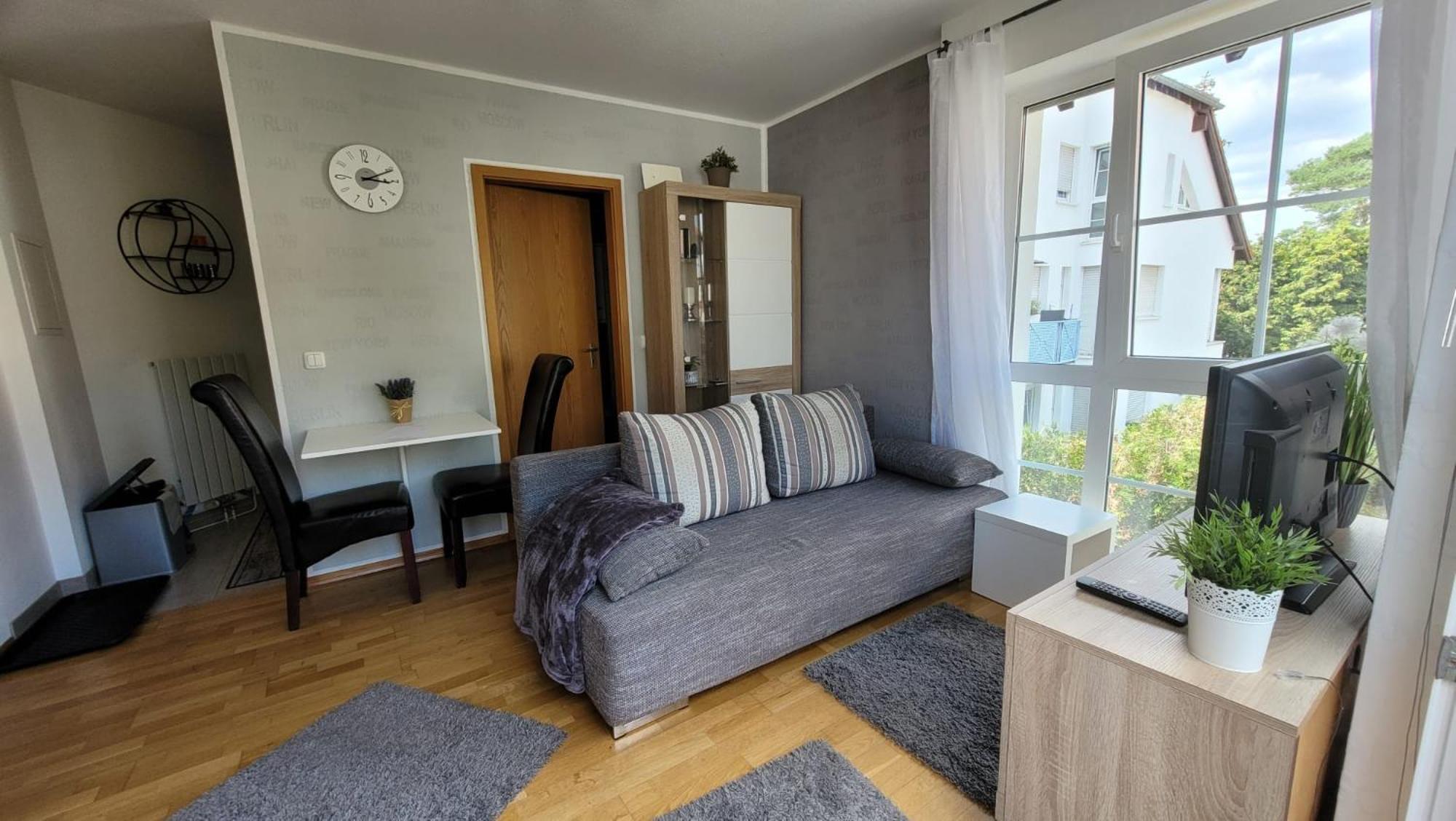 Berlin-Oase - Schnuckelige Ferienwohnung An Der Grenze Zu Berlin Schoenefeld Exterior photo